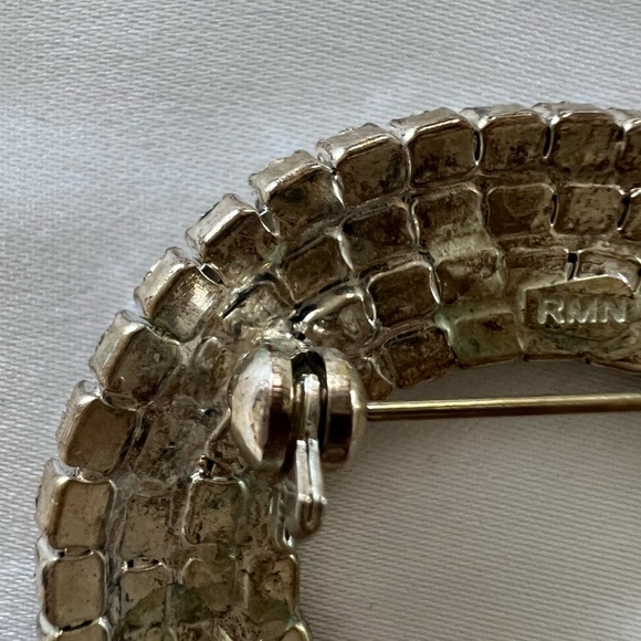 Vintage Rhinestone Brooch - Picture 5 of 6